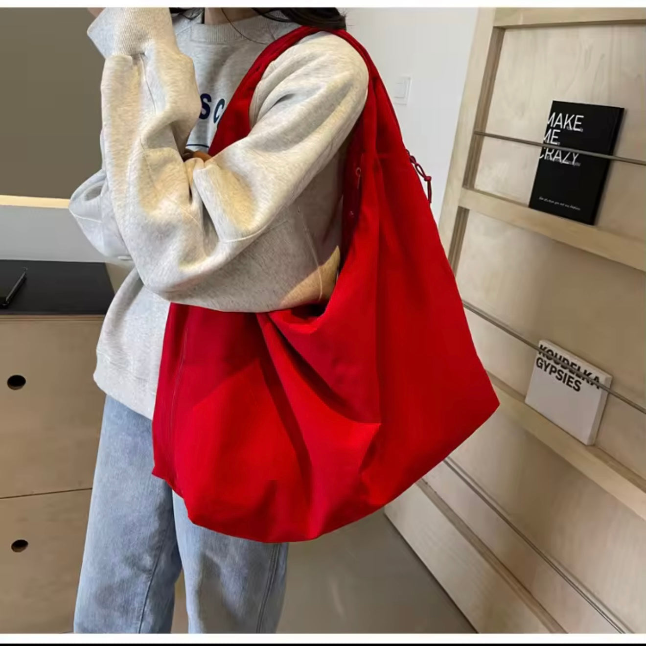 7MNST Terra Tote bag