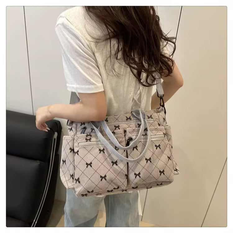 7MNST Corduroy Utility Tote